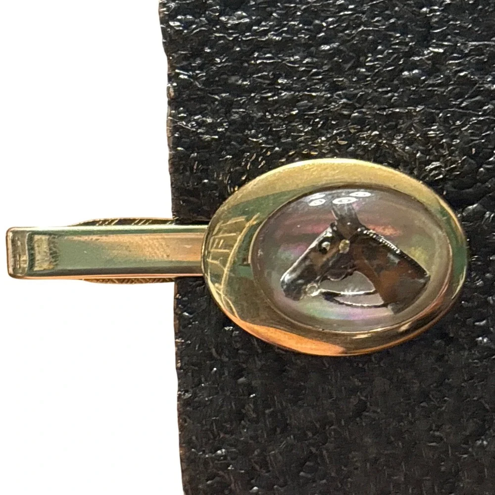 VTG Mother of Pearl Horse Tie Clip Bar Gold Tone Equestrian Jewelry Mens accesso